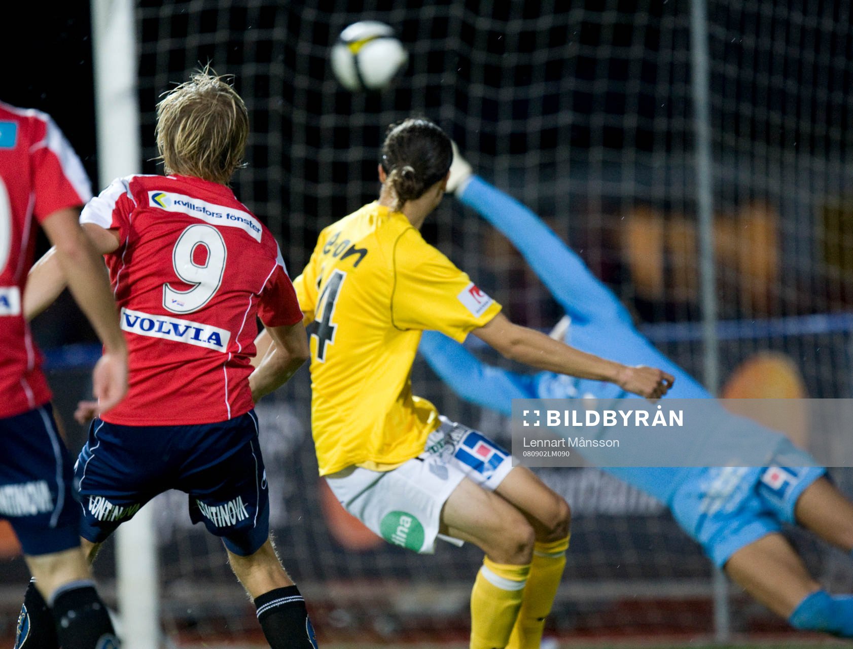 0-2 Anton Holmberg på en chanslös målvakt Stojan Lukic