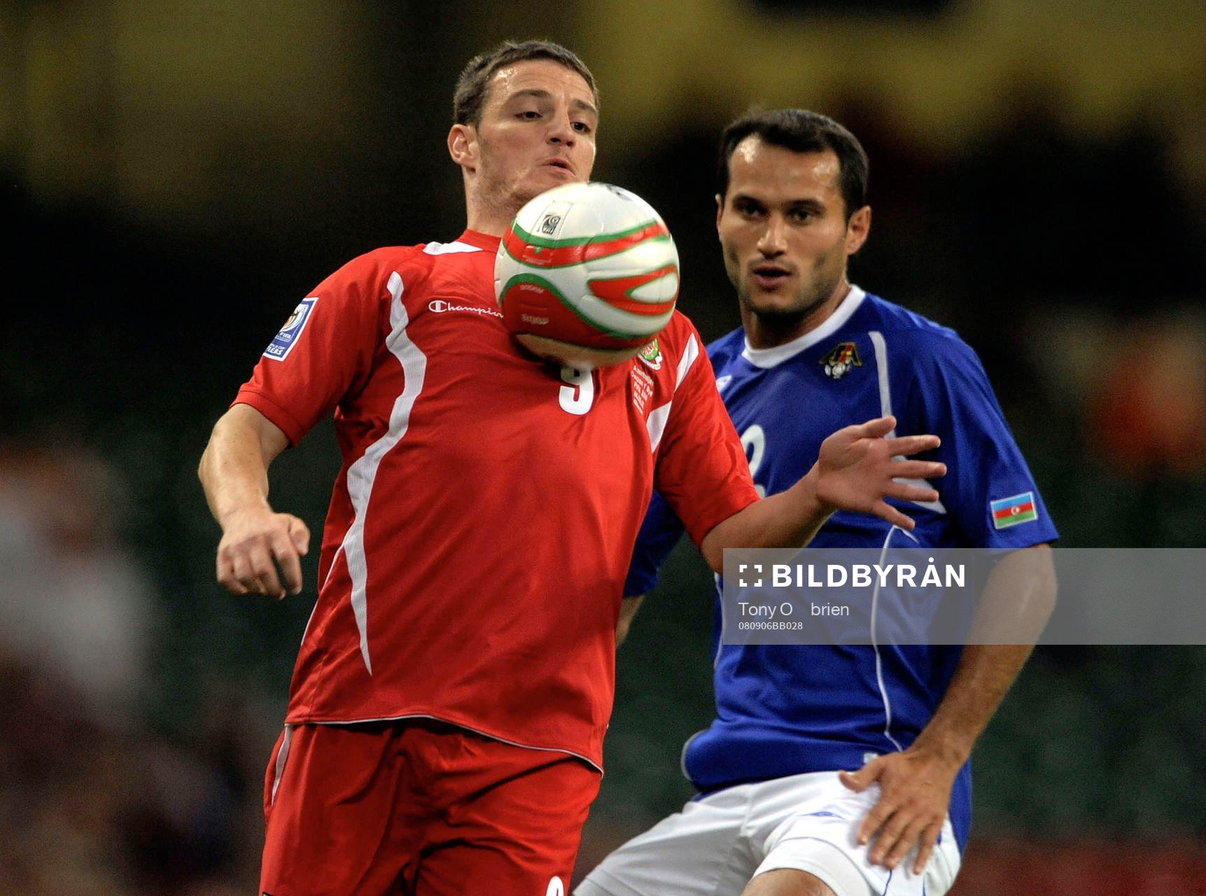 Jason Koumas, Wales och Rail Melikov, Azerbadjan