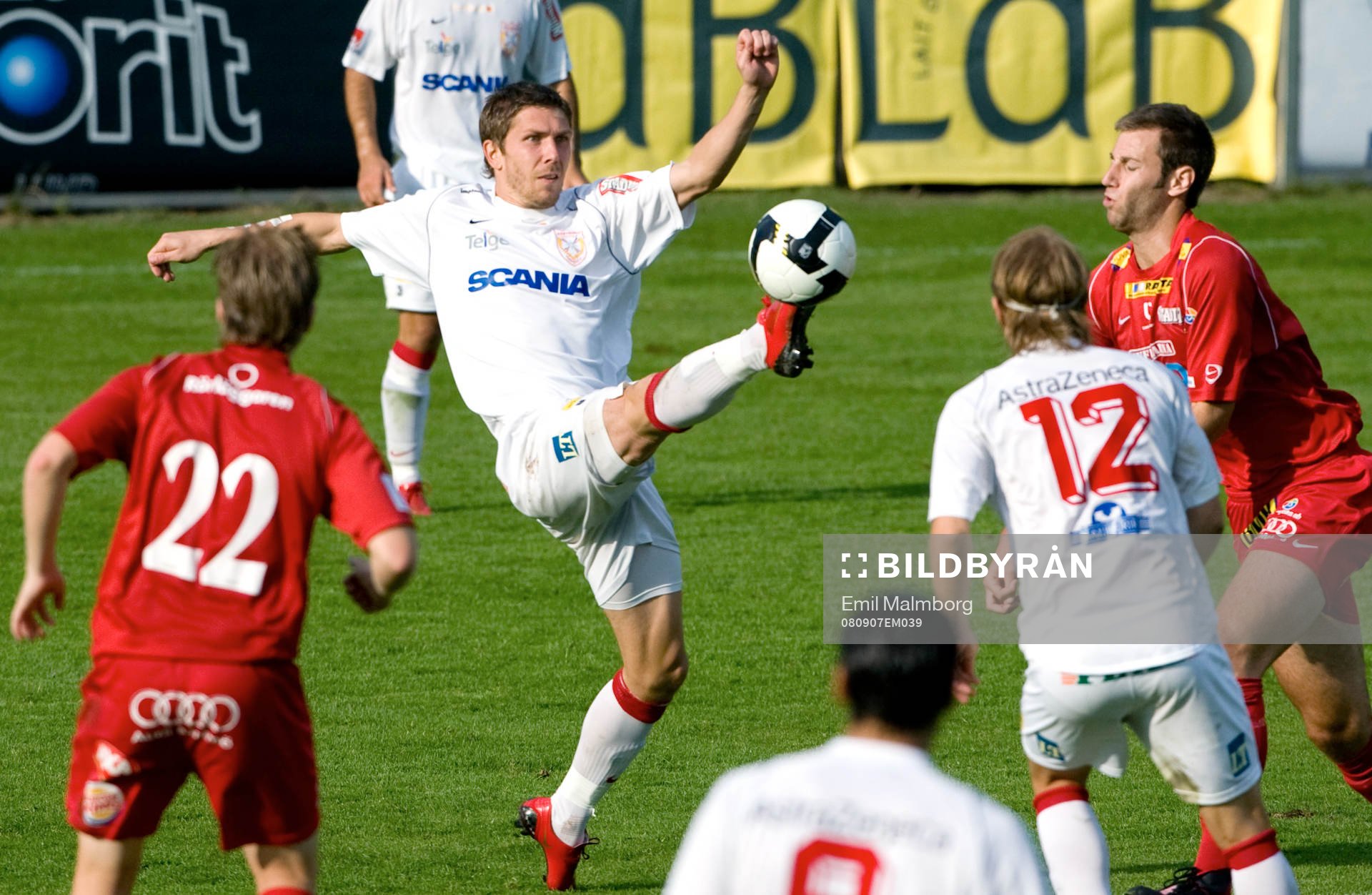 Dennis Östlundh, Assyriska