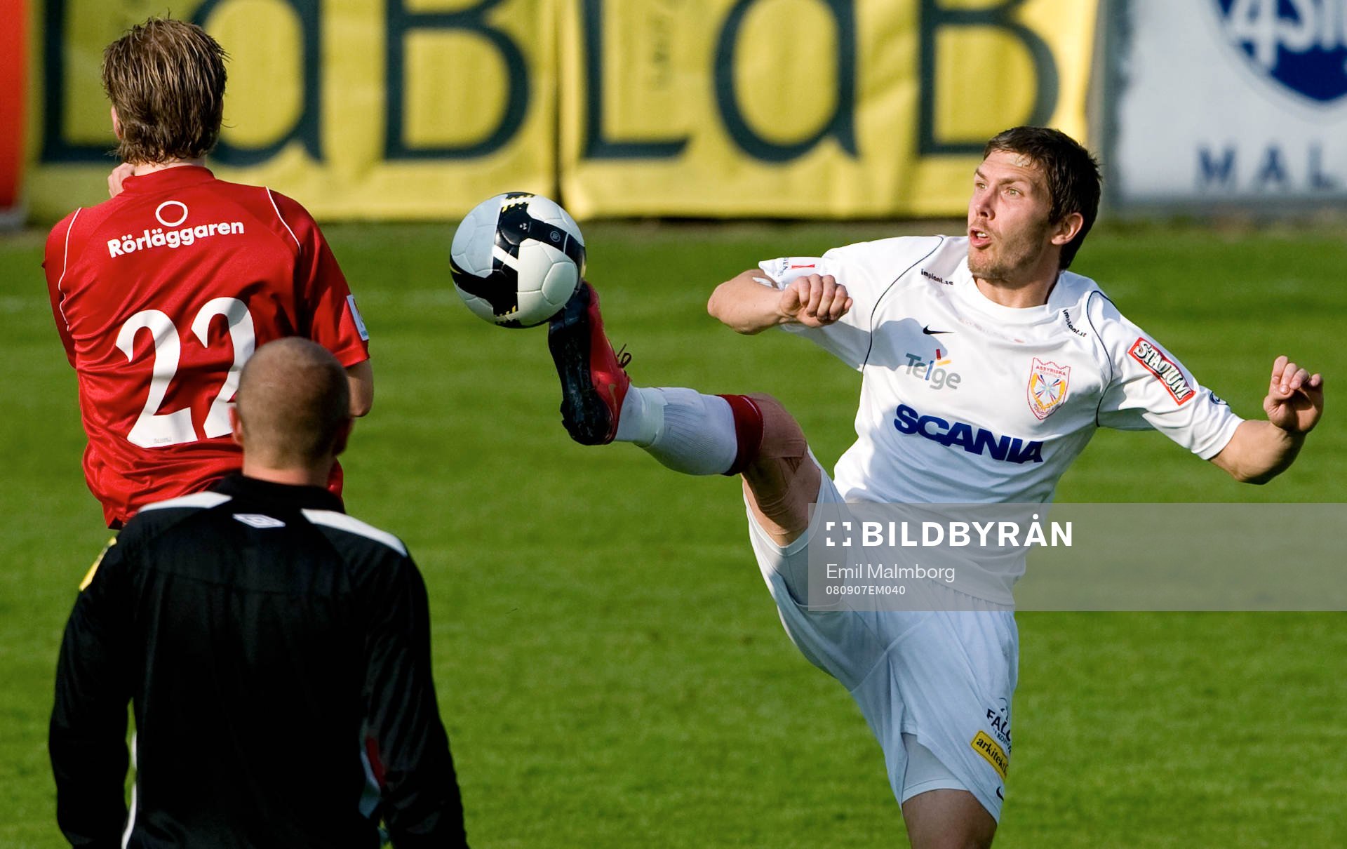 Dennis Östlundh, Assyriska