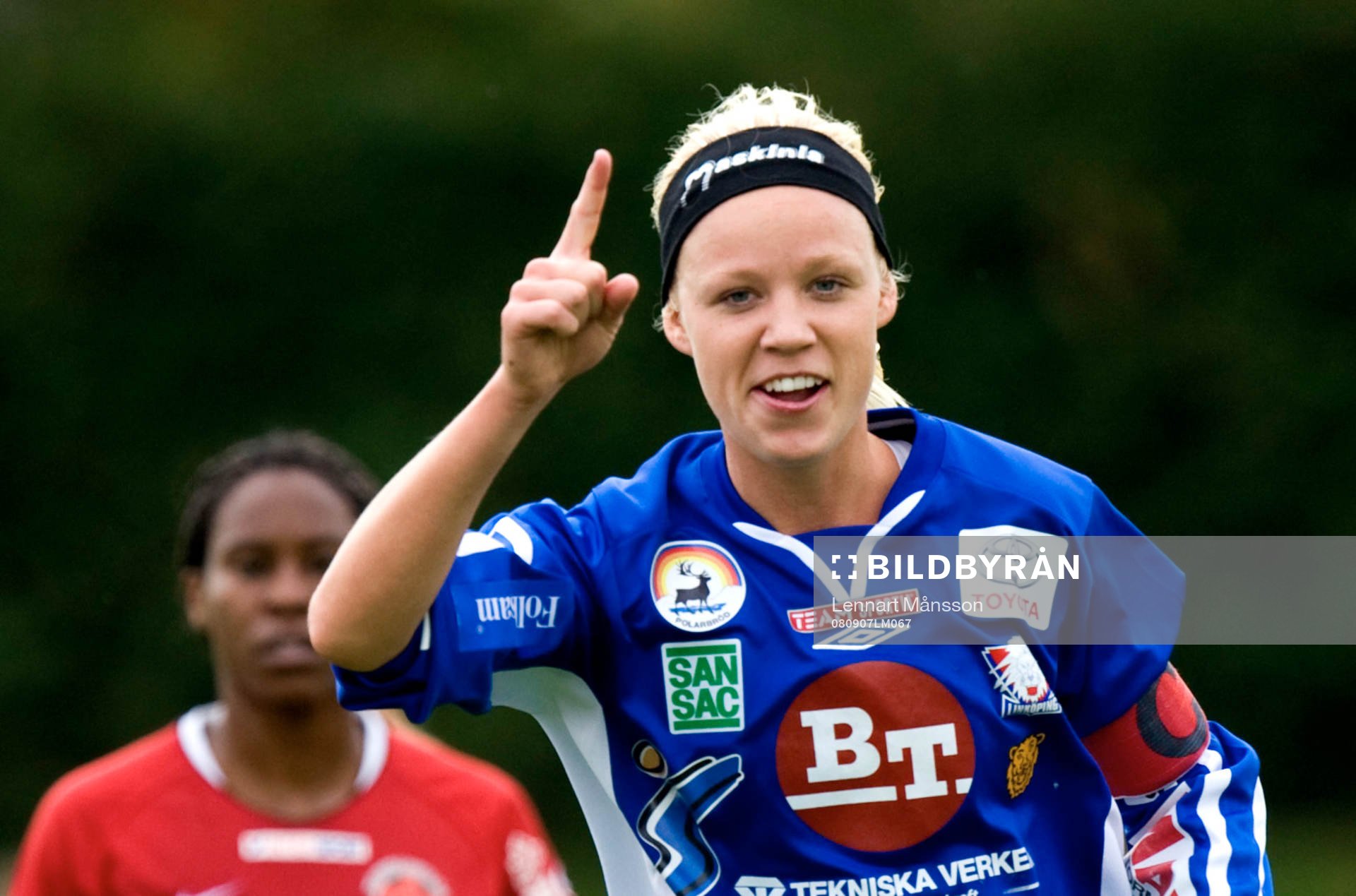  Målkalas, Caroline Seger har ökat på målskörden och jublar. Jubel.
