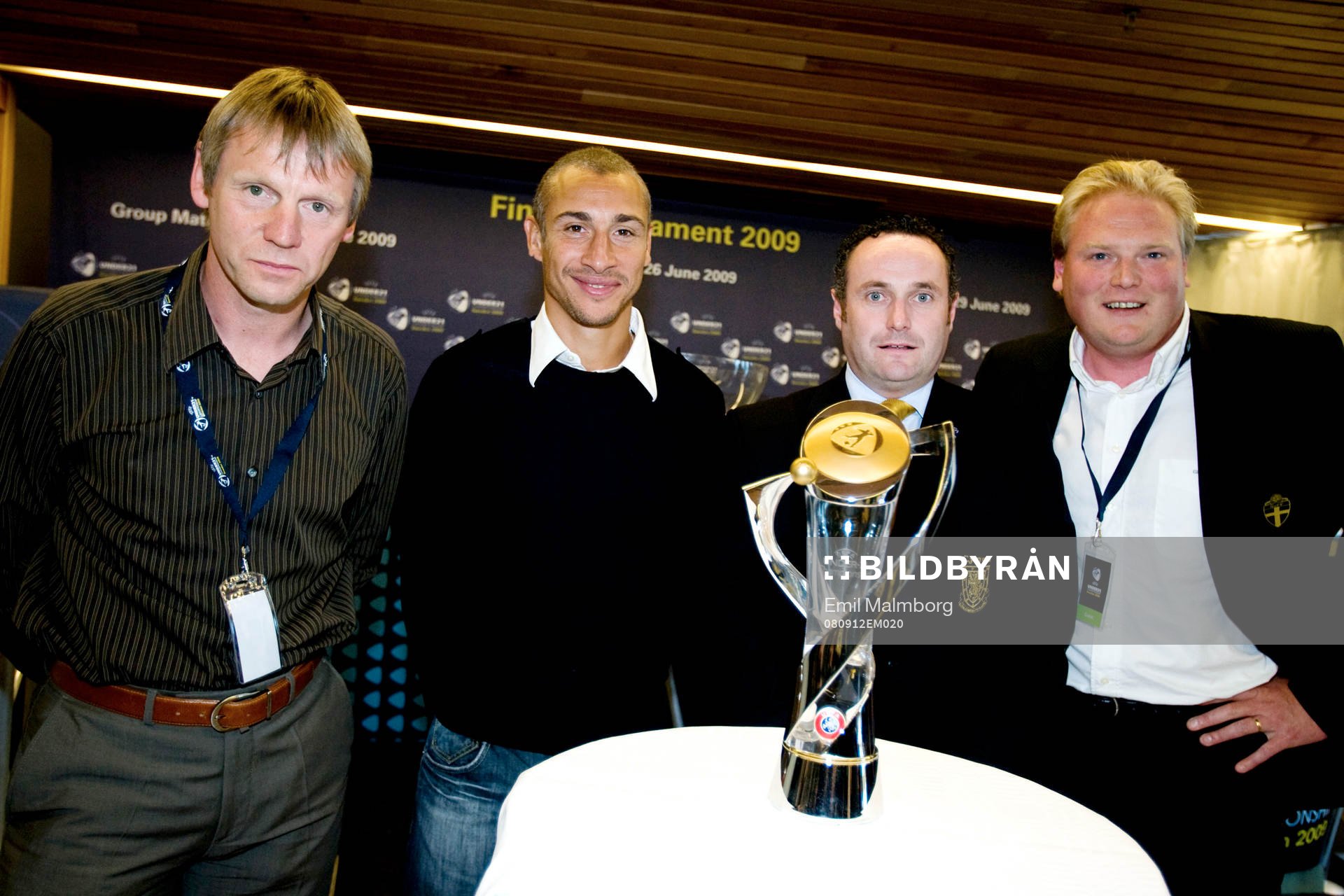 Henrik Larsson och Jörgen Lennartsson med Stuart Pearce,