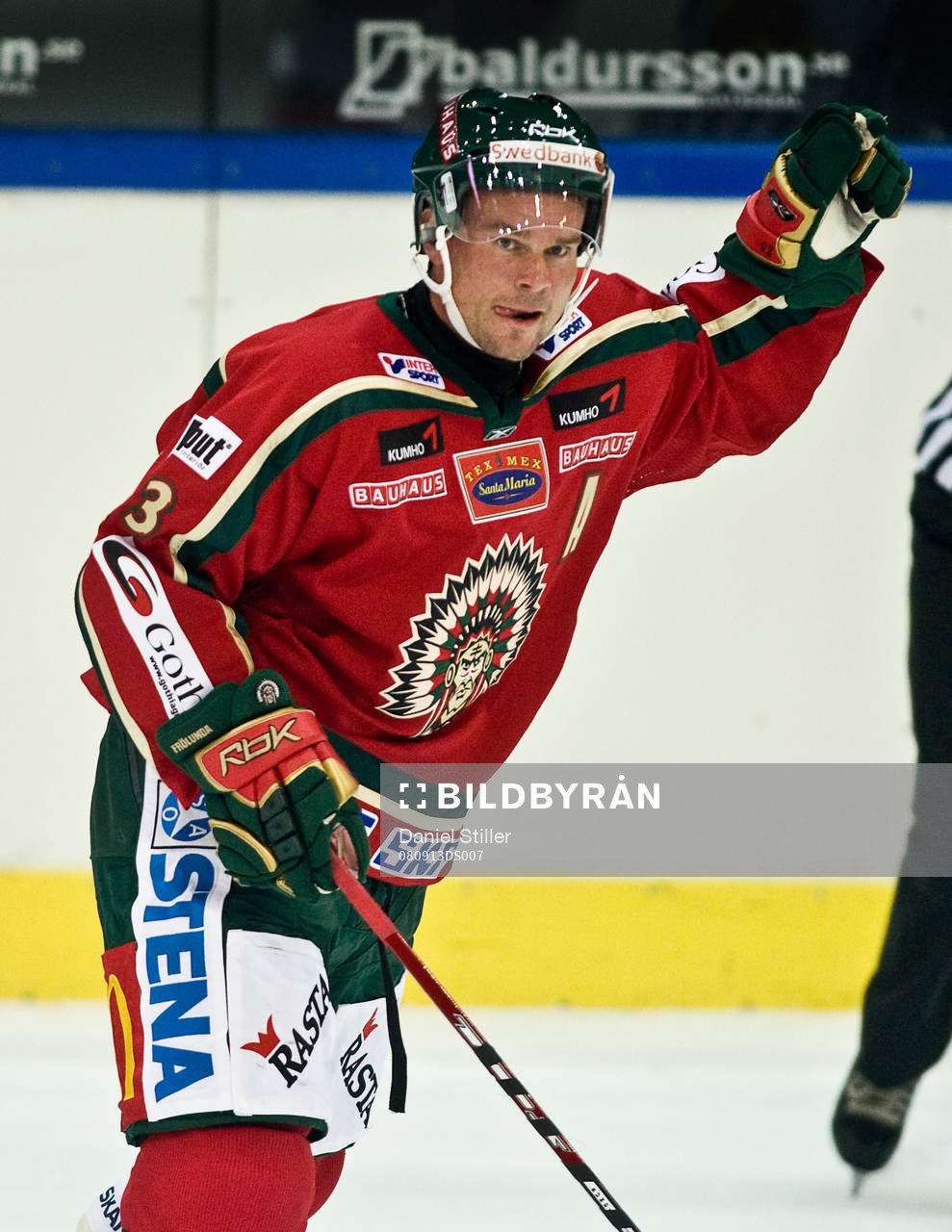 Ronnie Sundin kvitterar till 1-1. Jubel