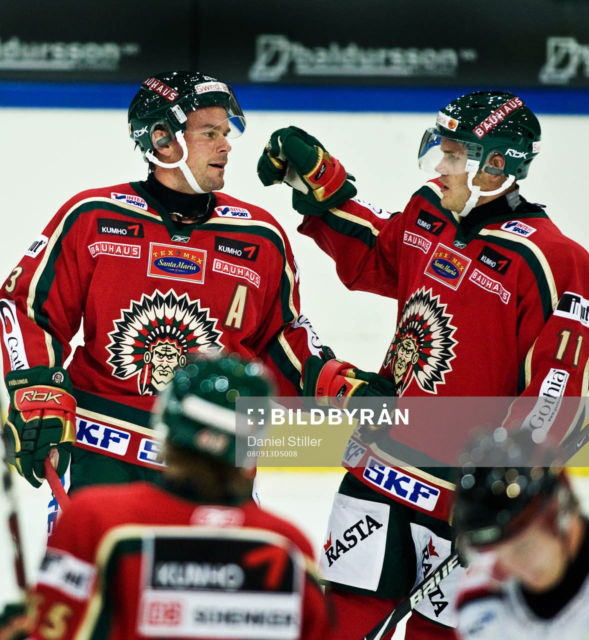 Ronnie Sundin kvitterar till 1-1. Jubel