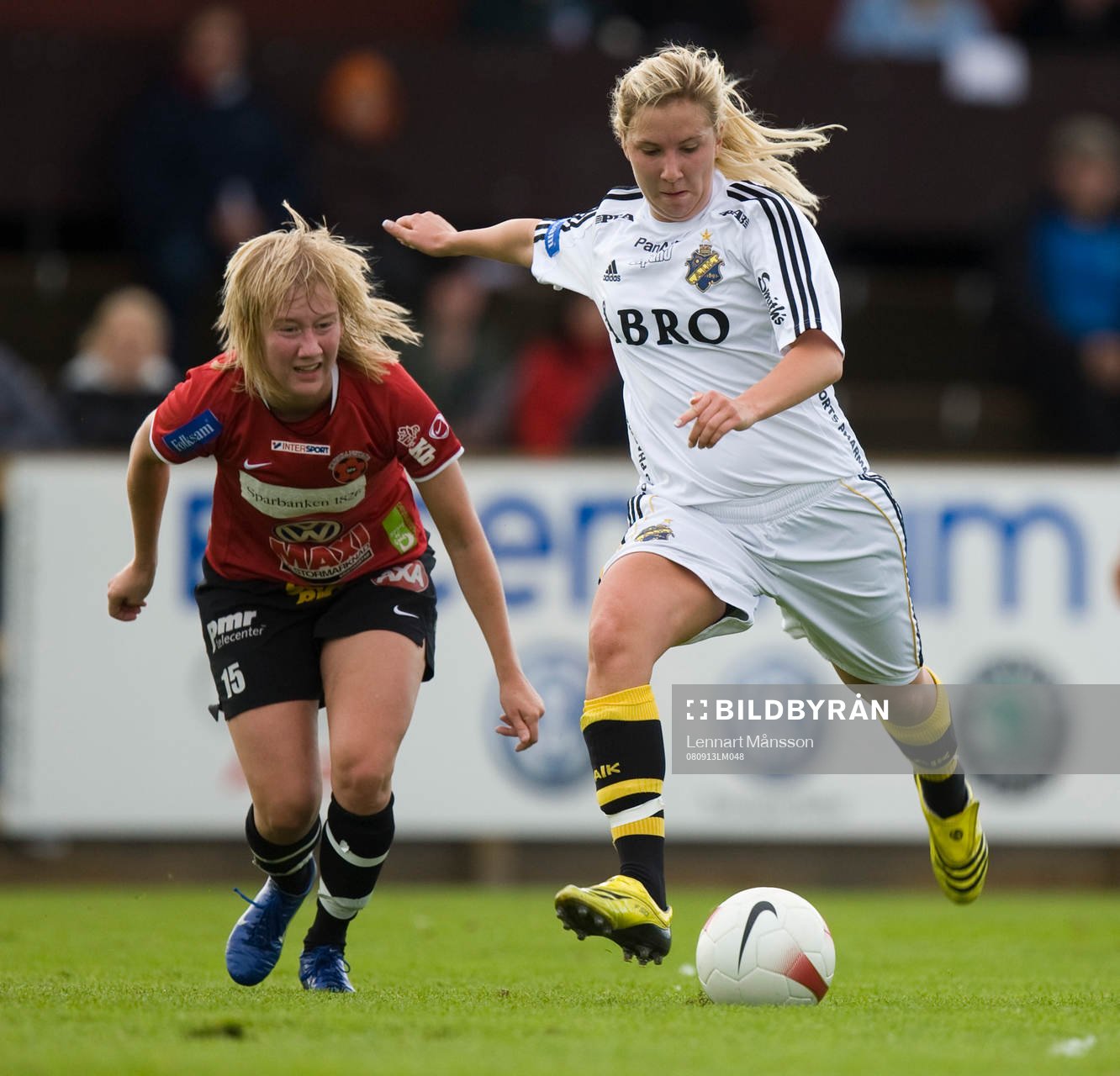 0-1, Louise Fors skickar iväg ett mycket välplacerat