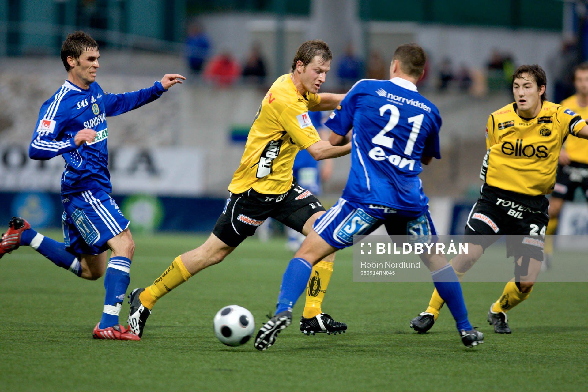 Daniel Mobaeck, Elfsborg mot Magnus Powell, Sundsvall