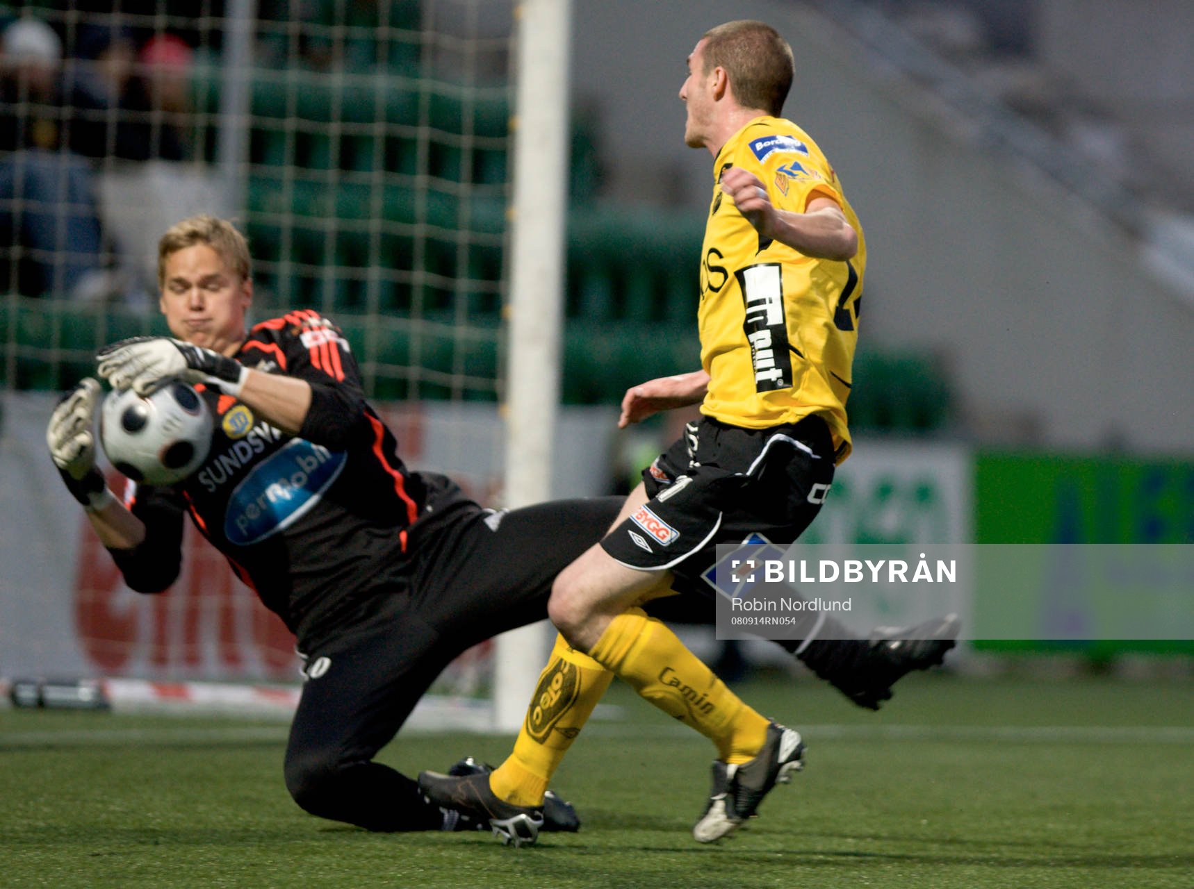 James Keene, Elfsborg skjuter på Andreas Lindberg,