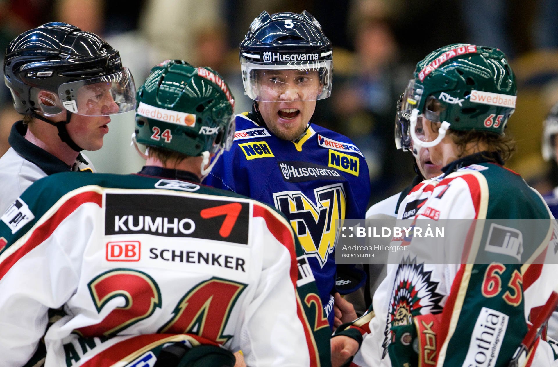 Mikko Luoma och Niklas Andersson, bråkar