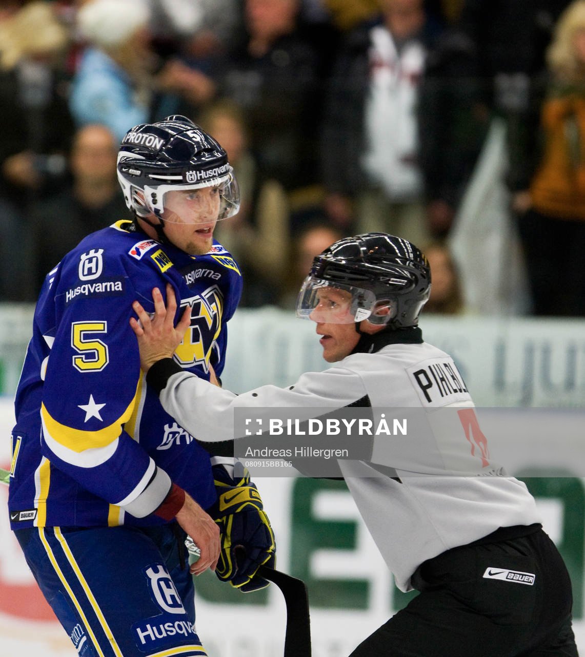 Mikko Luoma och Niklas Andersson, bråkar