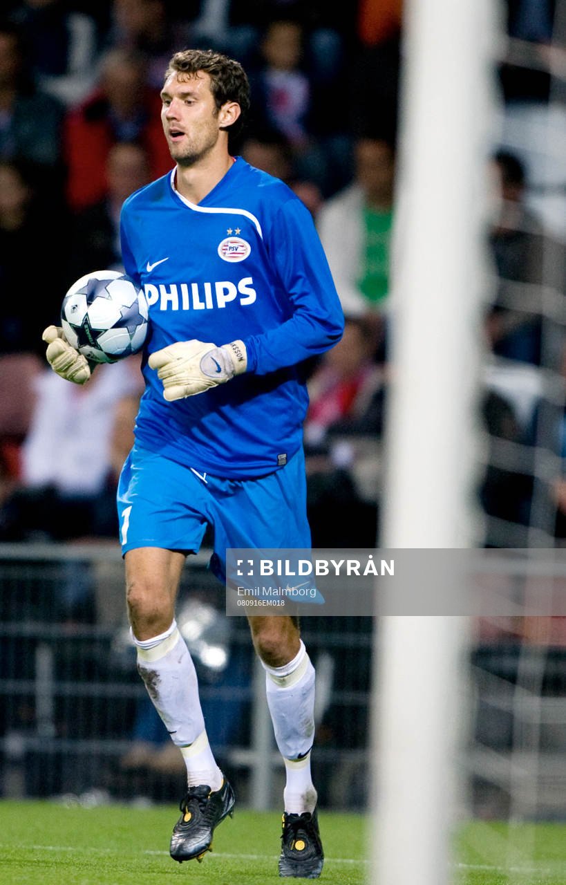 Andreas Isaksson, målvakt, PSV