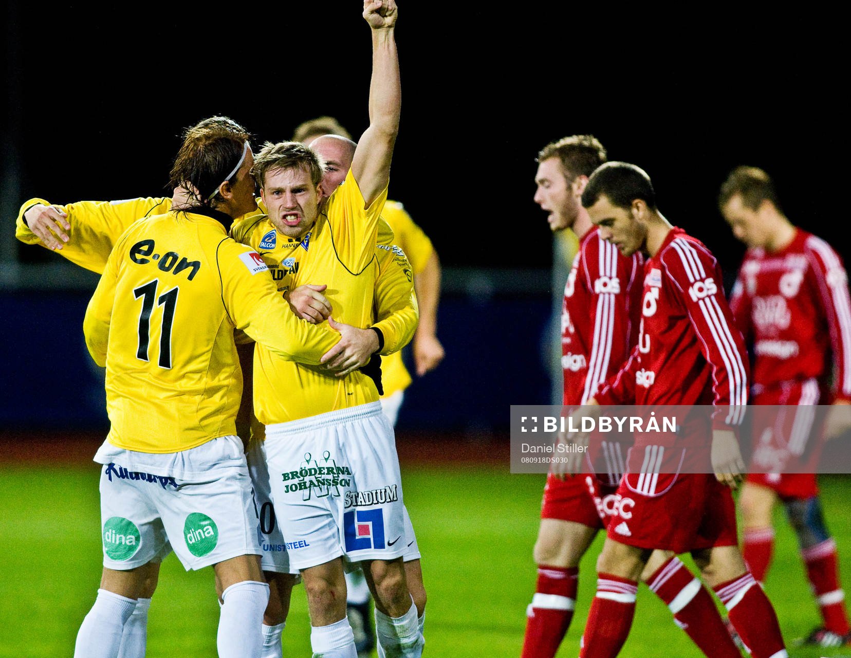 Joel Johansson, Falkenberg,  kvitterar till 1-1. Jubel.