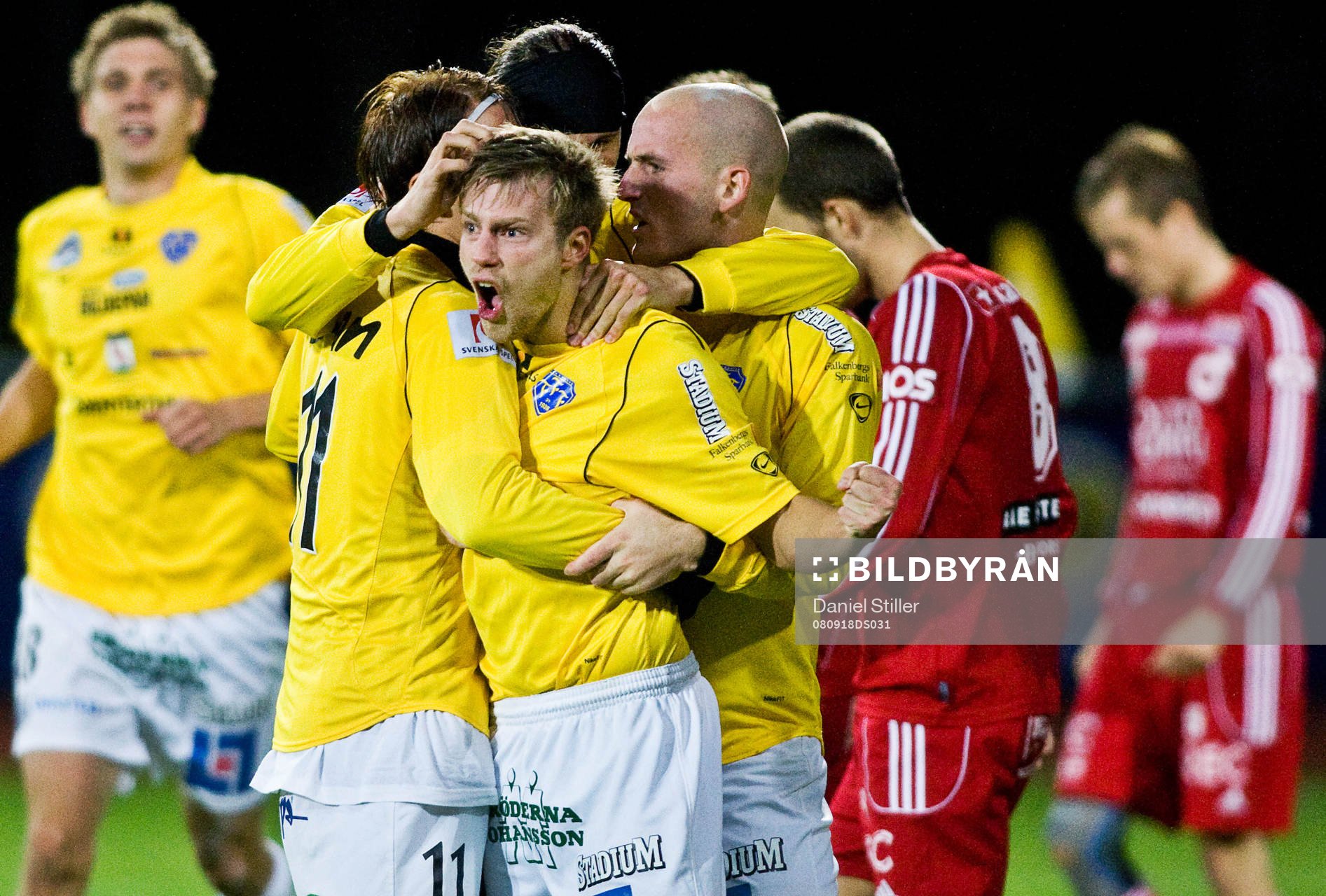 Joel Johansson, Falkenberg,  kvitterar till 1-1. Jubel.