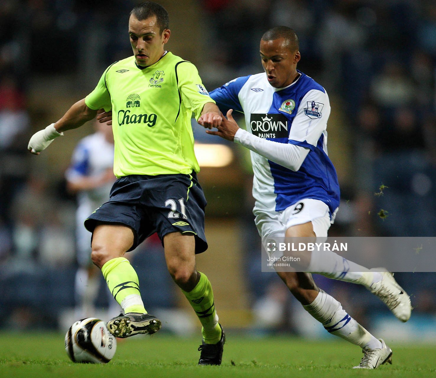 Leon Osman, Everton och Martin Olsson, Blackburn