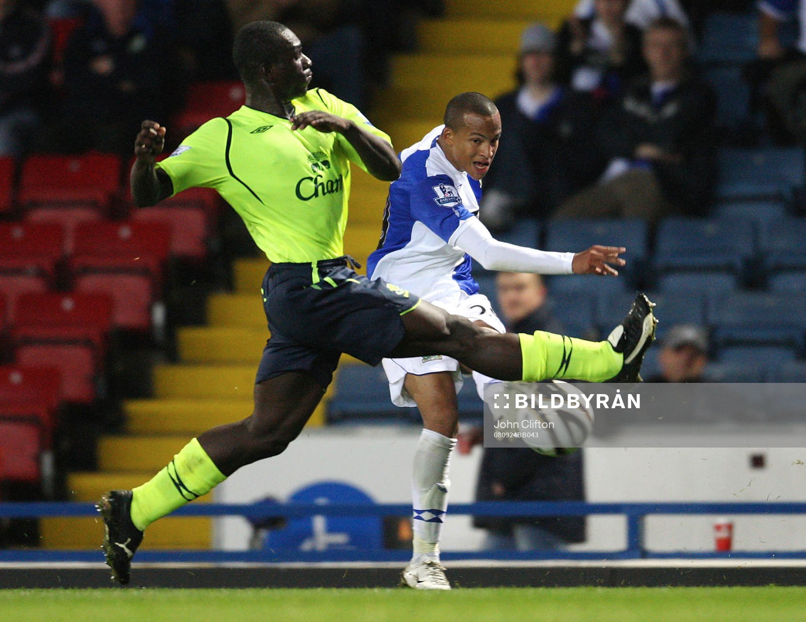 Segundo Castillo, Everton och Martin Olsson, Blackburn