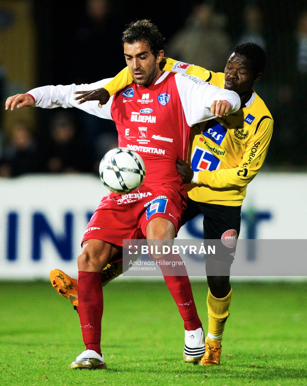  Patrick Osiako och Ricardo Penella Aguilá.