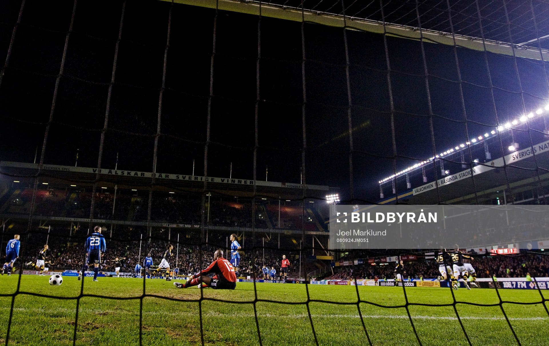 Pa Dembo Tourray, målvakt, Djurgården, depp medan