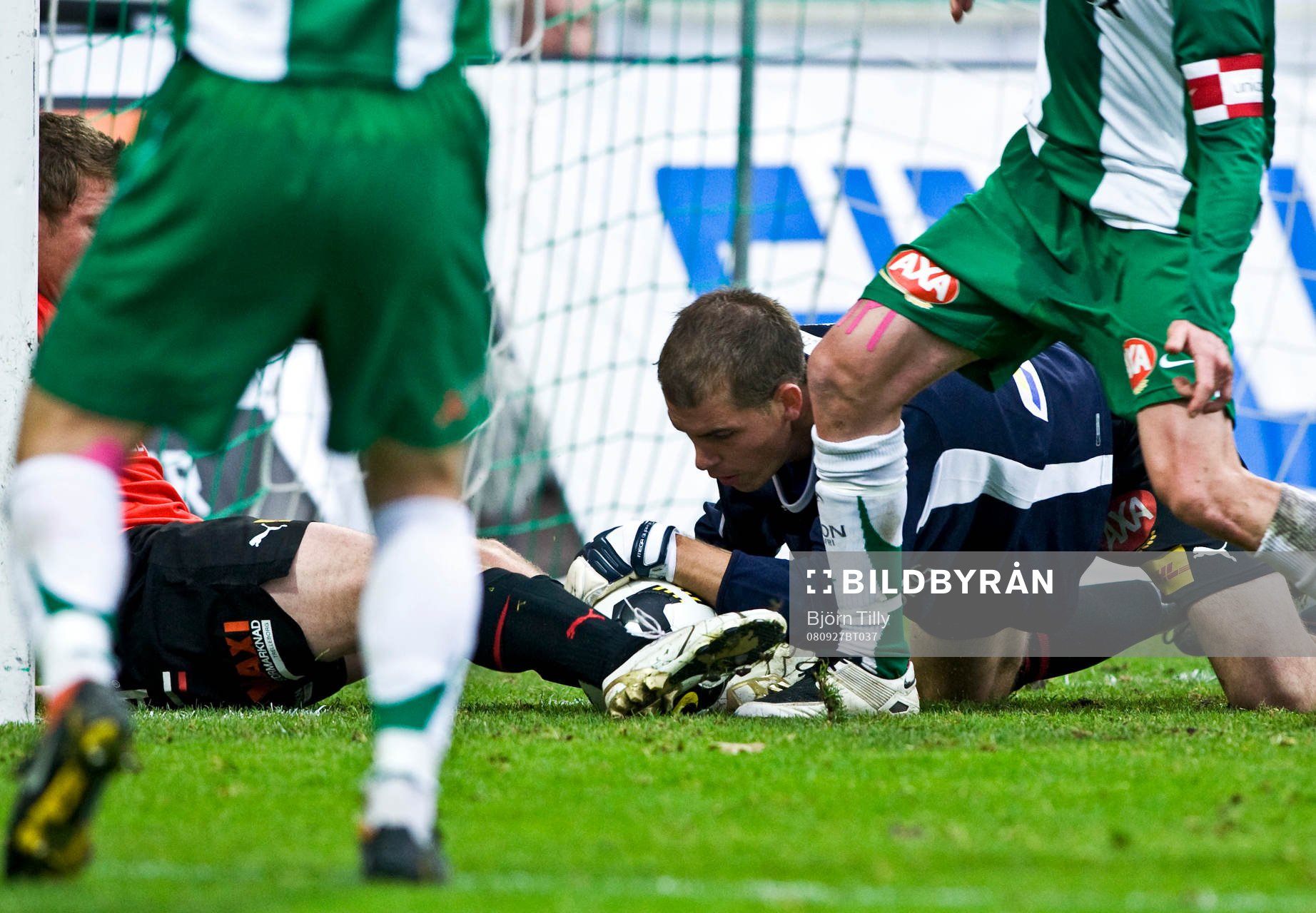 Marcus Sahlman, målvakt, Trelleborg räddar på mållinjen
