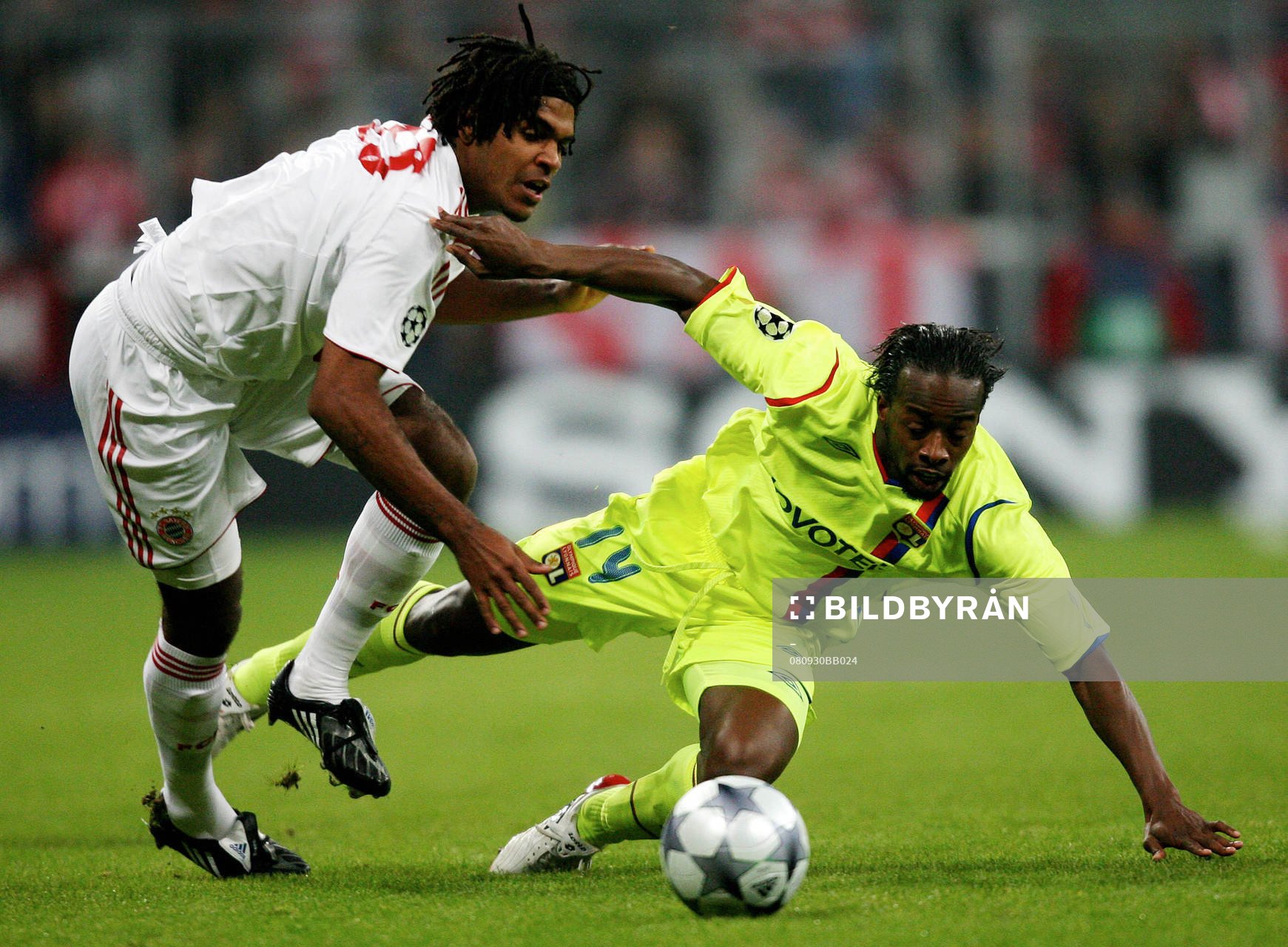 Breno Bayern och Sidney Govou