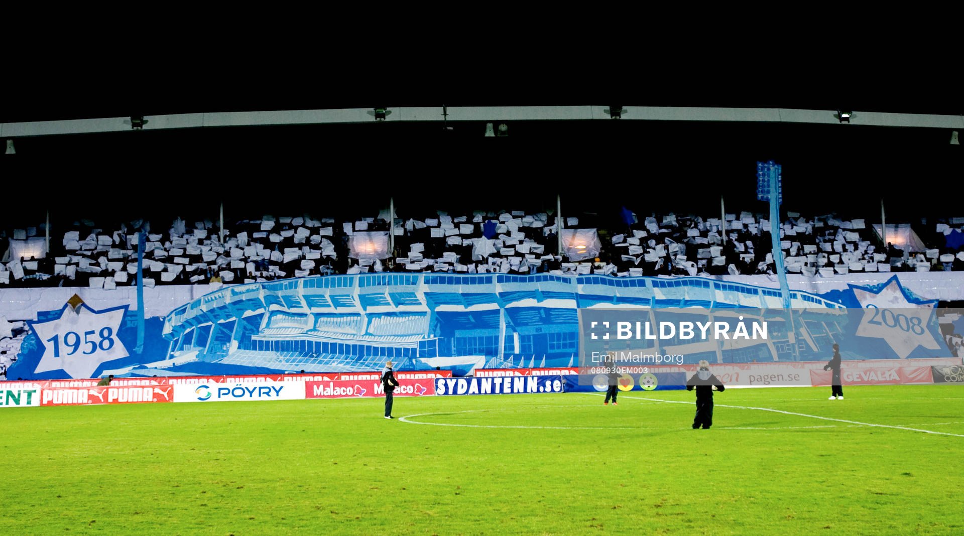 Malmö stadion. MFF klacken. Tifo. Läktare