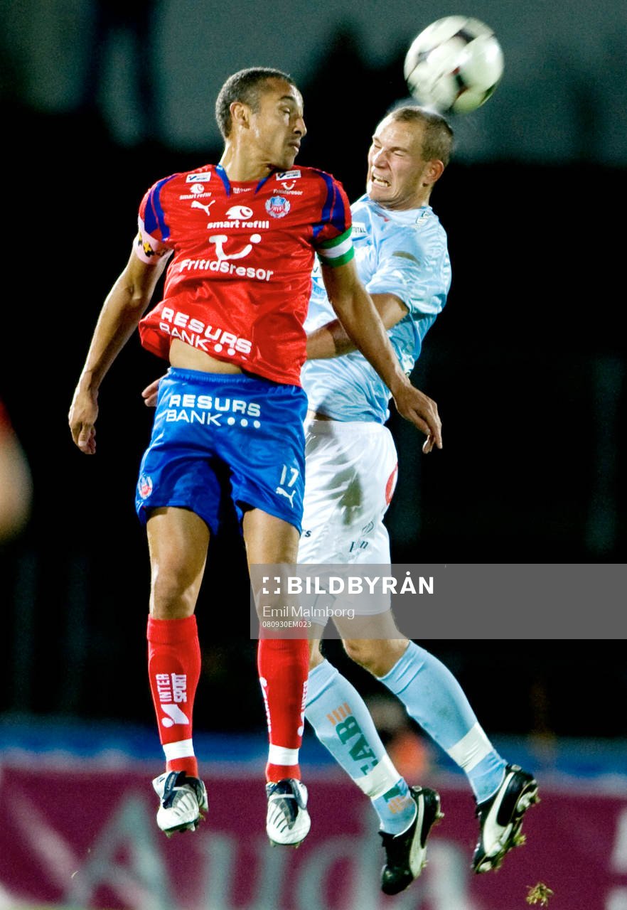 Henrik Larsson och  Robert Åhman Persson, nickduell