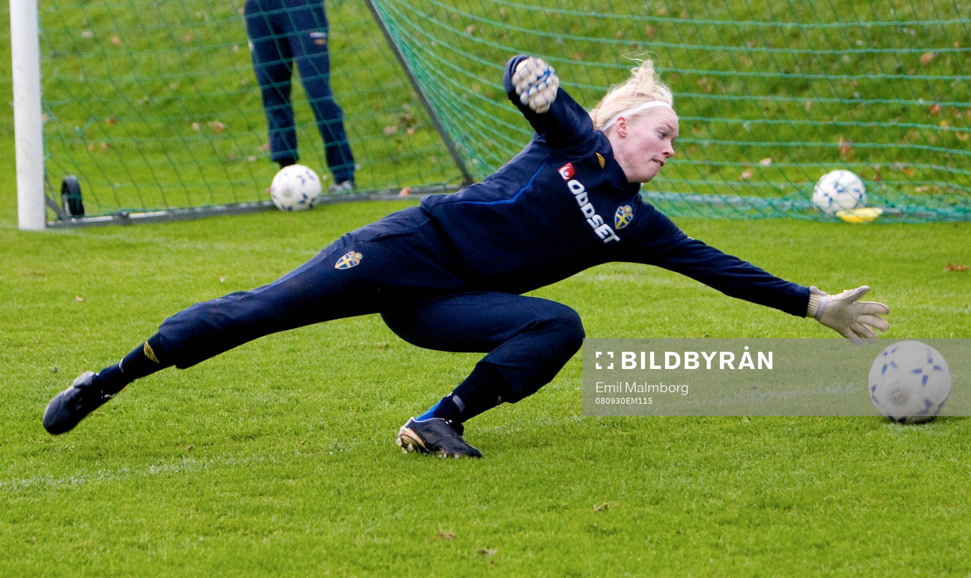 Hedvig Lindahl, målvakt