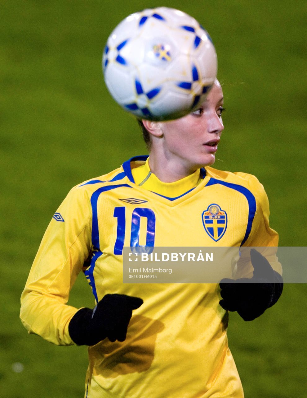 Kosovare Asllani