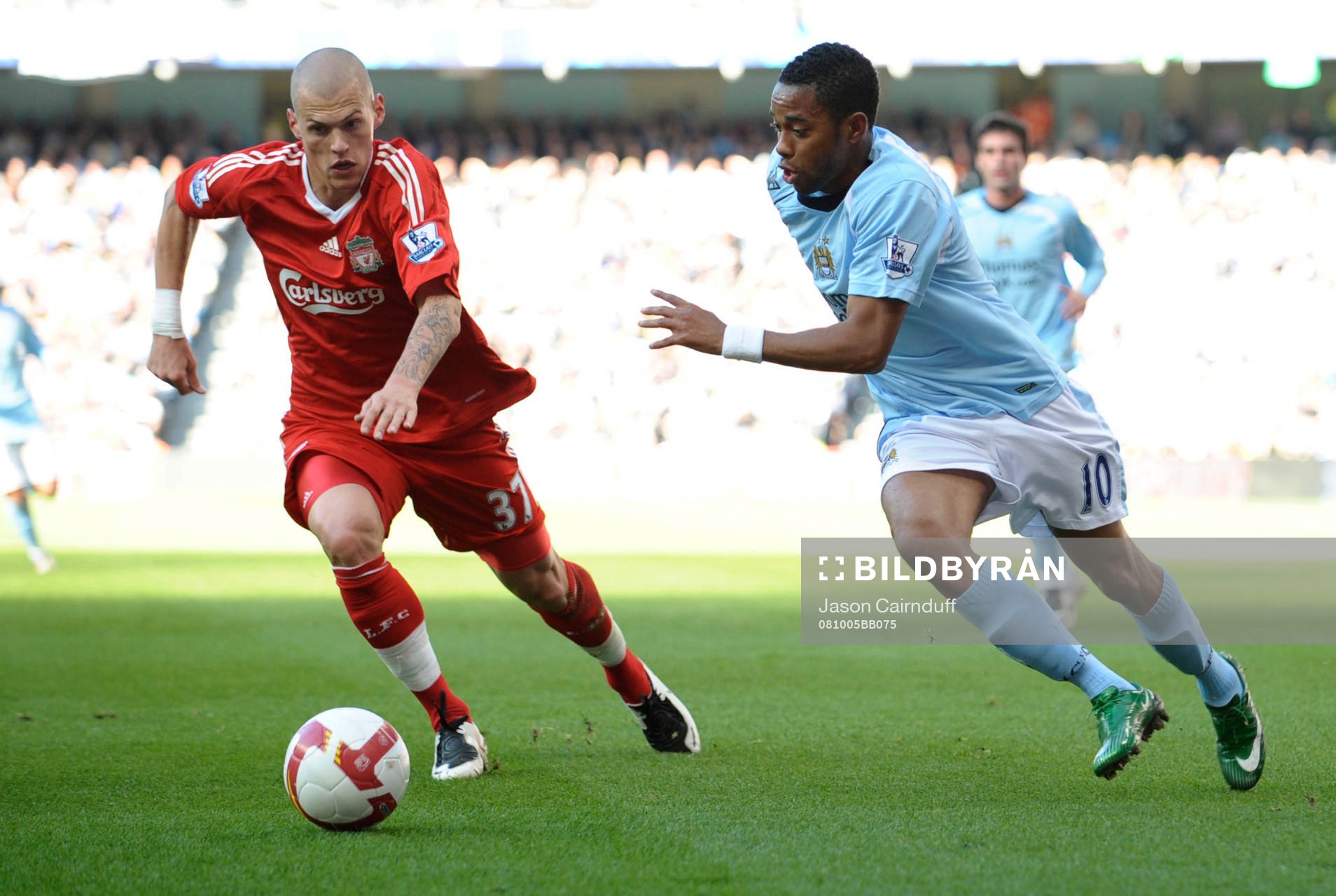  Martin Skrtel och Robinho.