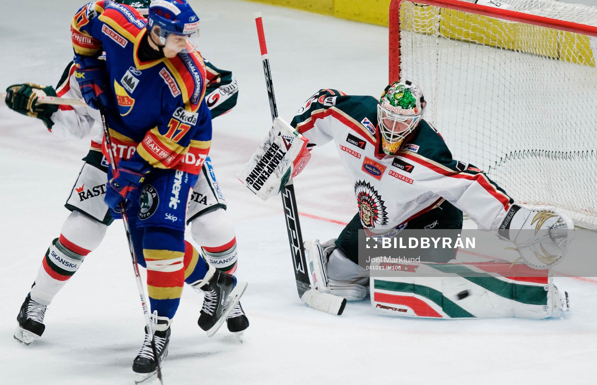 Ari Ahonen, målvakt, Frölunda, räddar ett skott