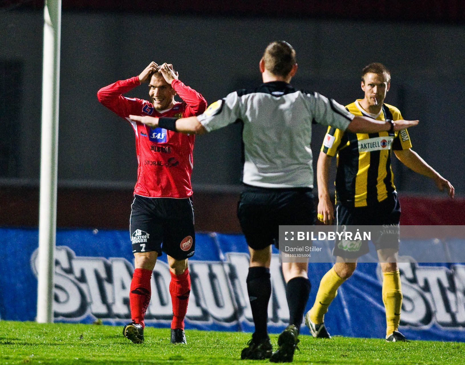  Mjällby och Johan Svensson får kvitteringsmål bortdömt för offside.