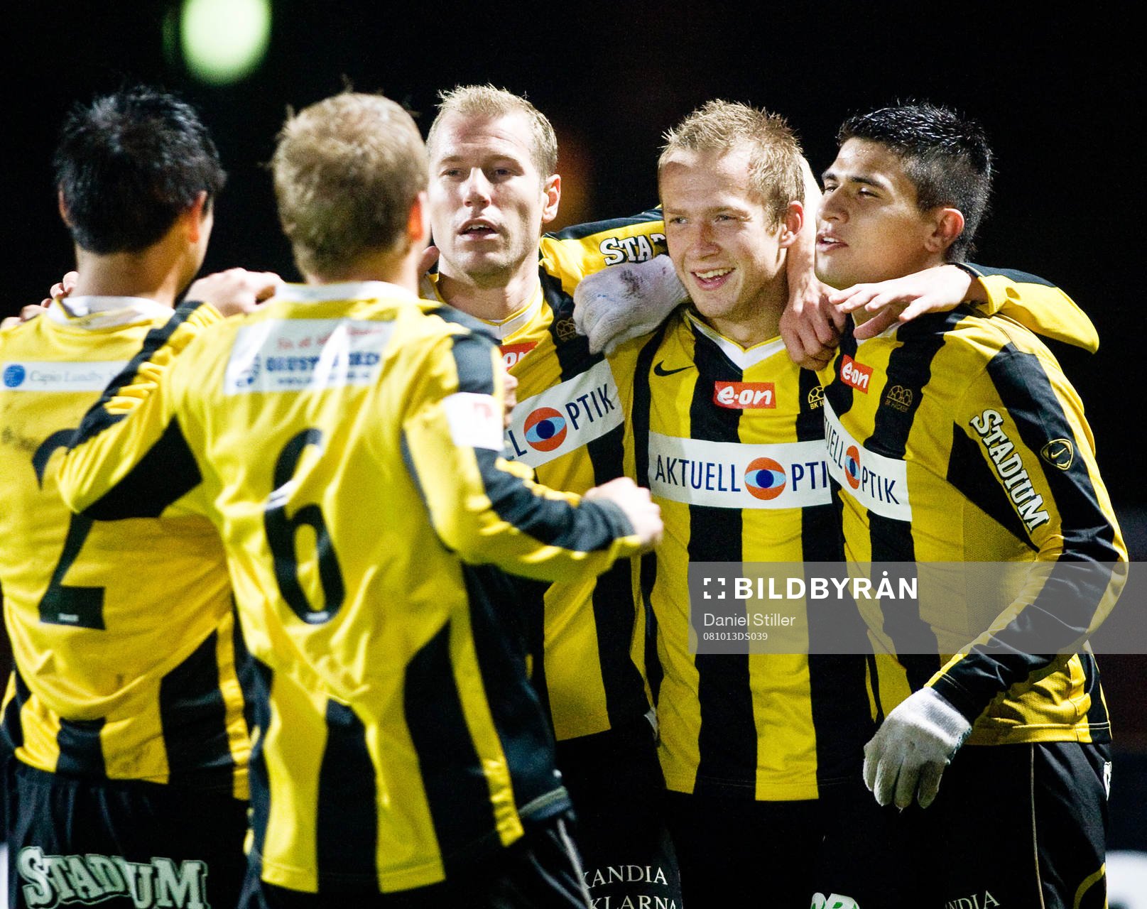  Häcken jubel efter Daniel Larssons avgörande 3-2 mål. Jonas Henriksson, Daniel Larsson och Paulinho