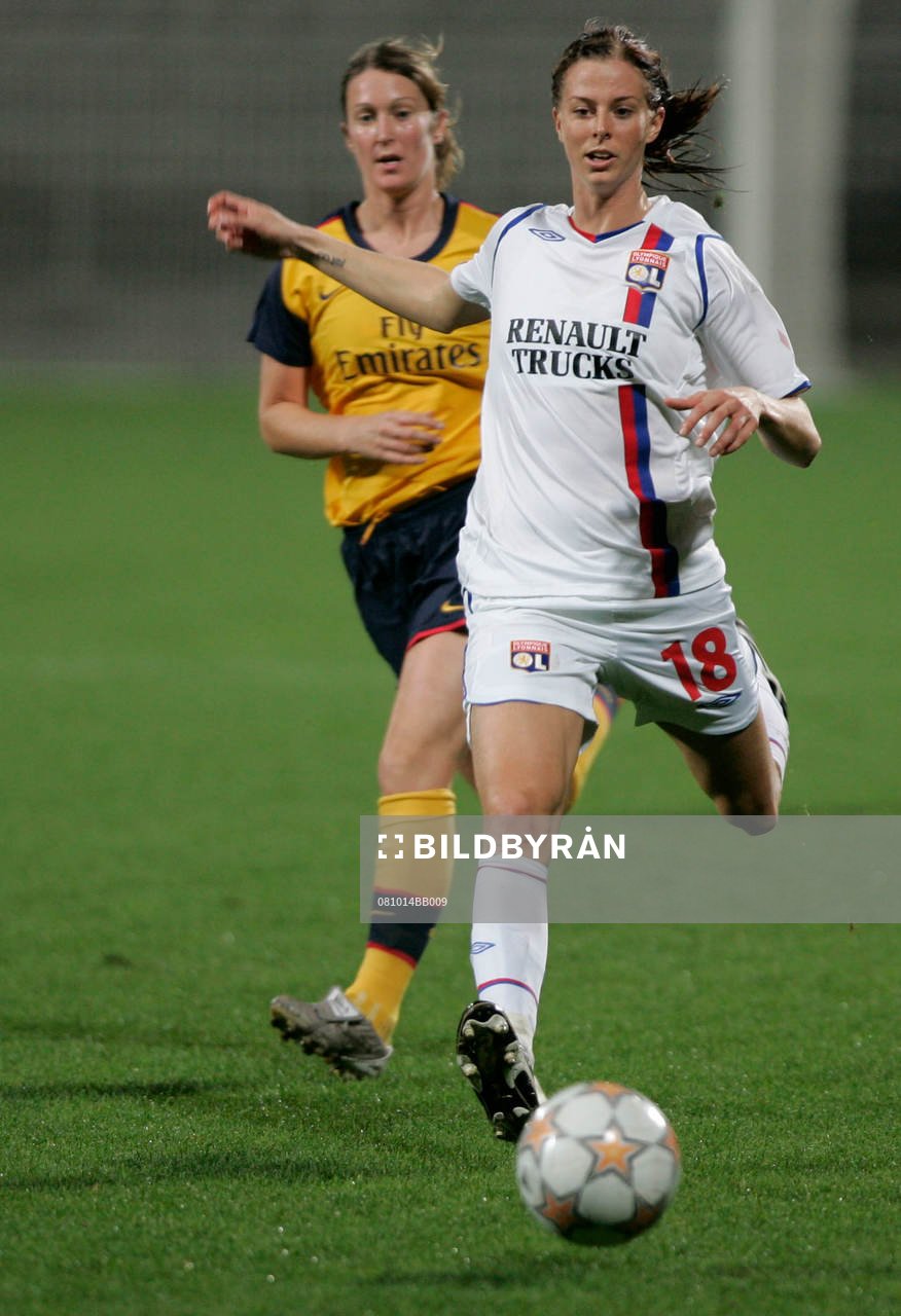 Lotta Schelin, Lyon