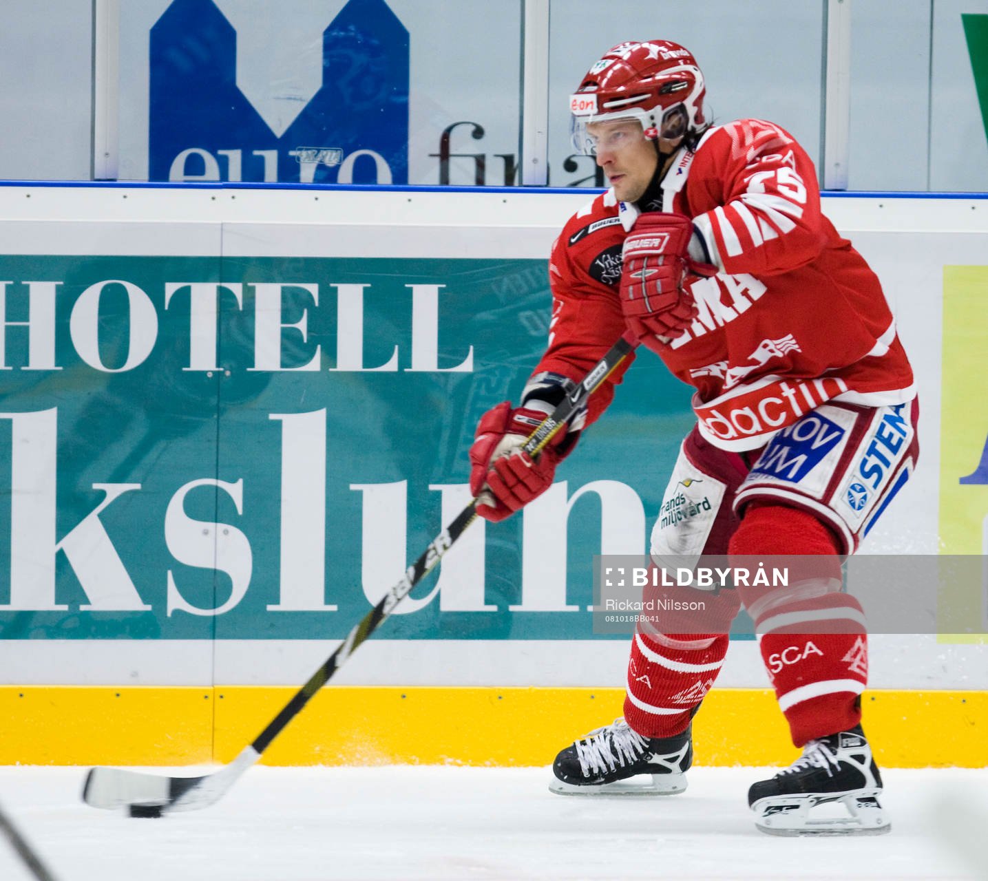 Toni Mäkiaho