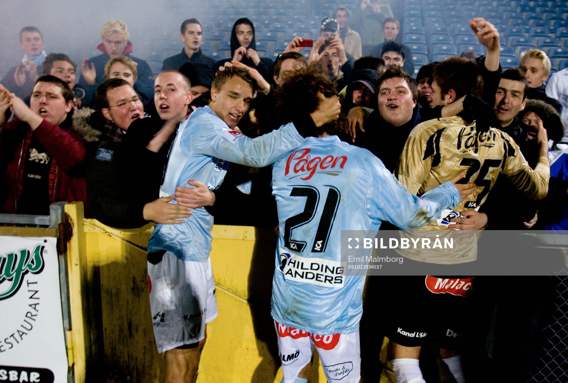    Jimmy Touma, MFF Jubel med klacken