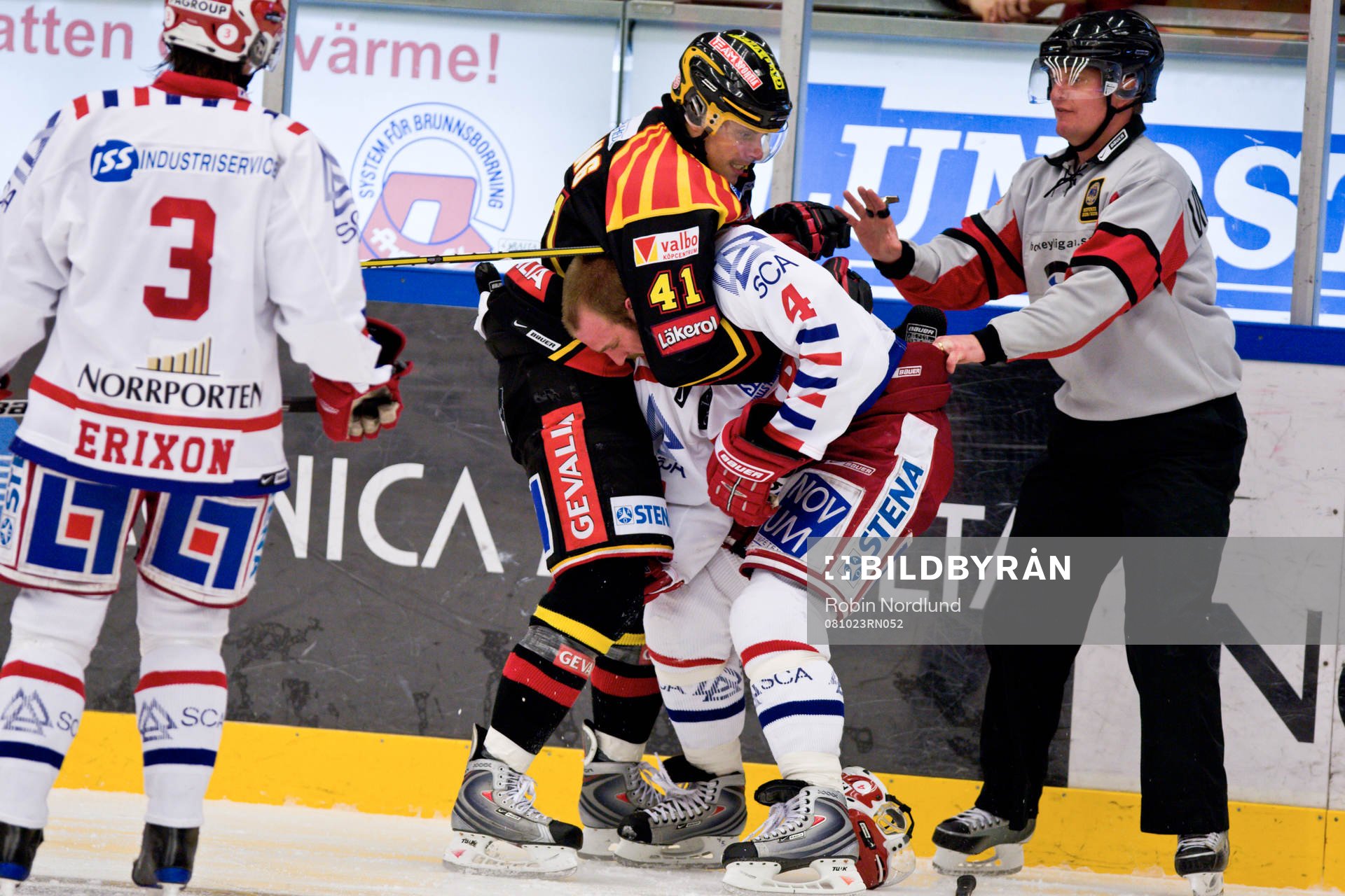Daniel Widing, Brynäs och Robin Jonsson, Timrå i bråk