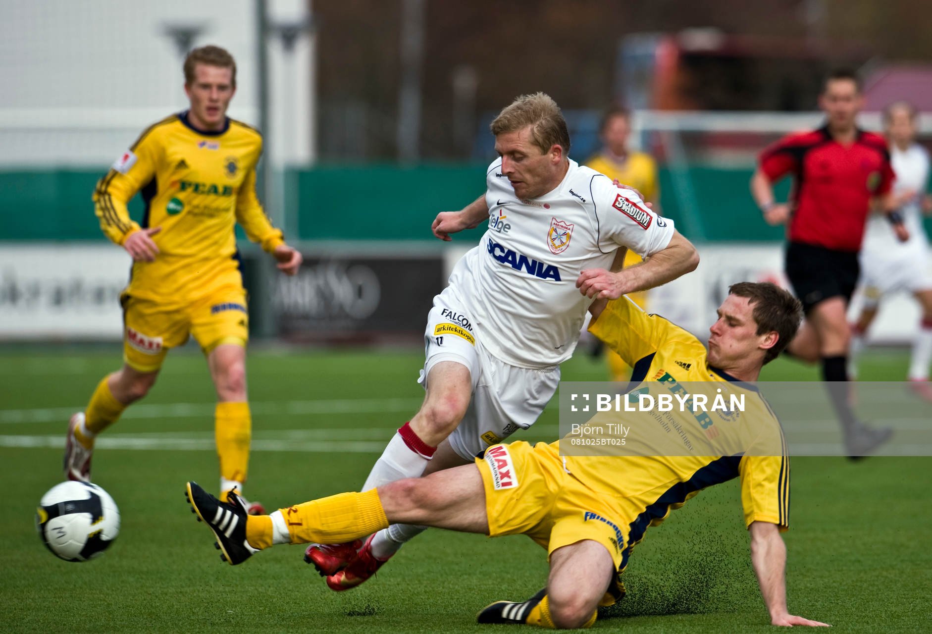 Xhevdet Llumnica, Assyriska och Jonas Nilsson, Ängelholm