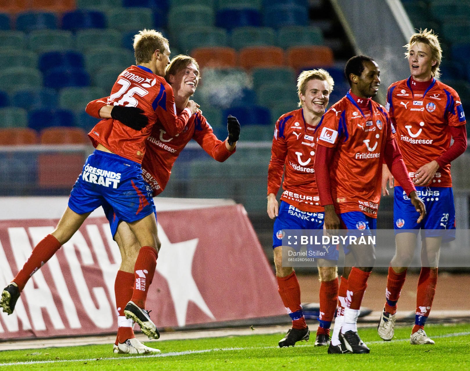 Tobias Holmqvist, gör 3-0. Jubel