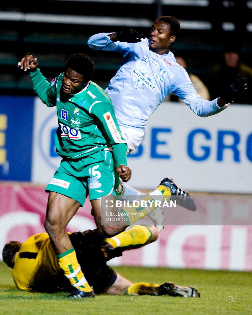 Etchu Tabe, Colin Burns, Ljungskile, Edward Ofere, Malmö FF