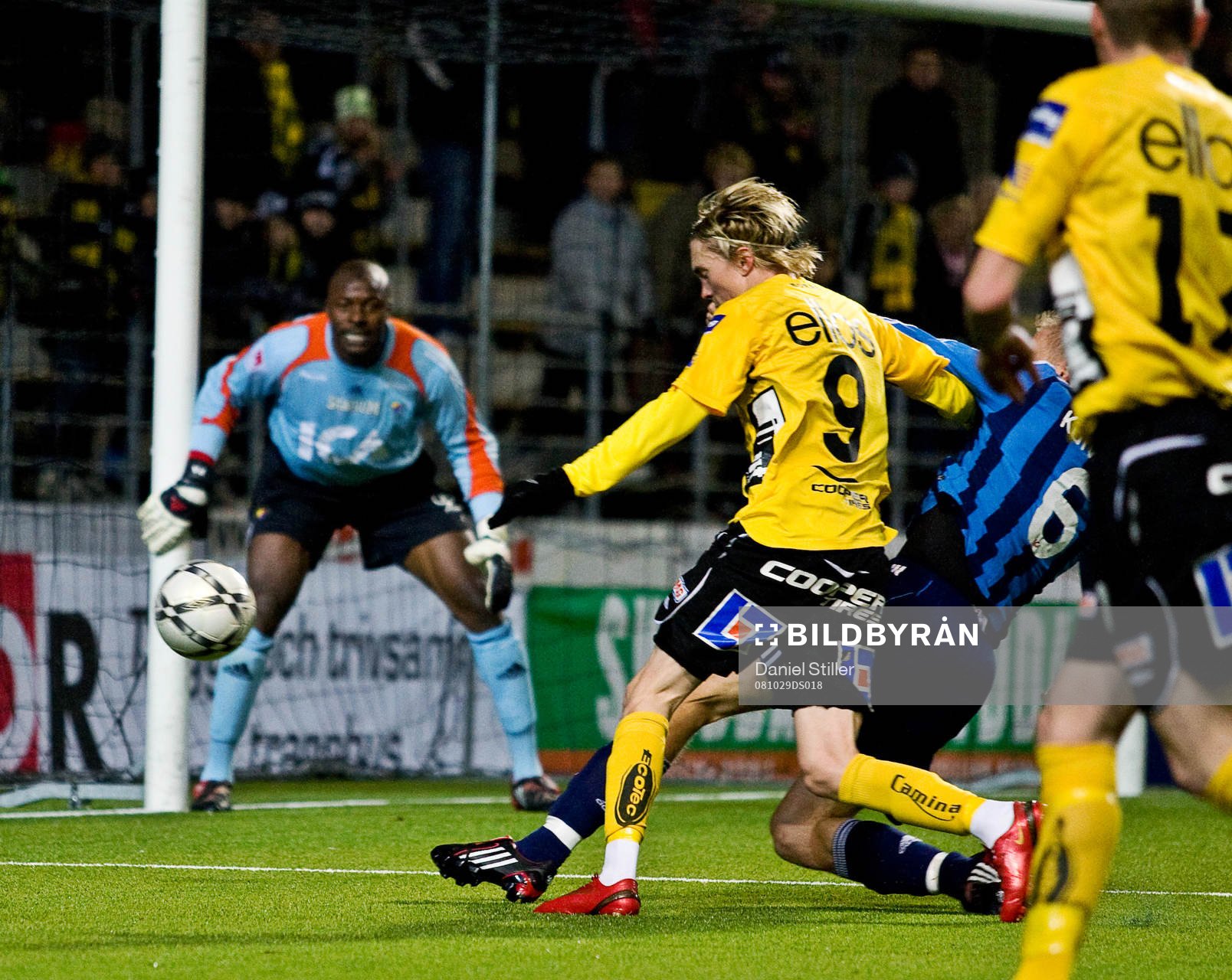 Pa Dembo Tourray, målvakt, Djurgården. Lars Nilsson,