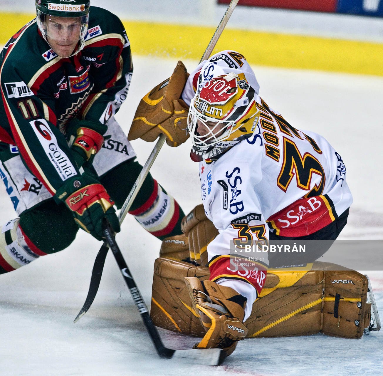 Mattias Modig, målvakt, Luleå. Magnus Kahnberg, Frölunda