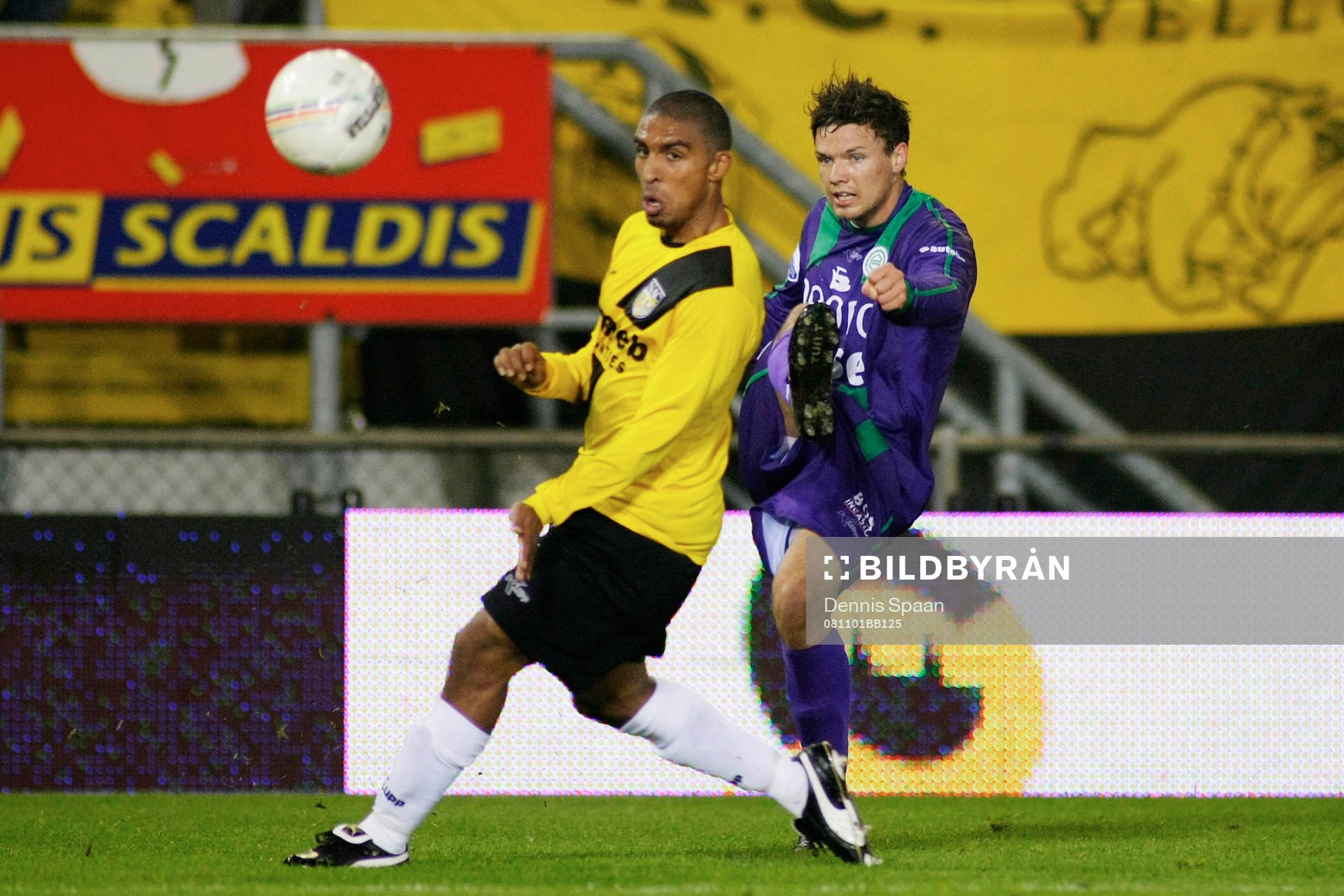 Patrick Mtiliga och Marcus Berg