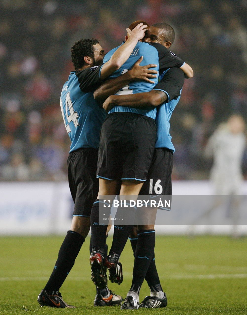 John Carew och Steve Sidwell, Aston Villa, glädje, jubel