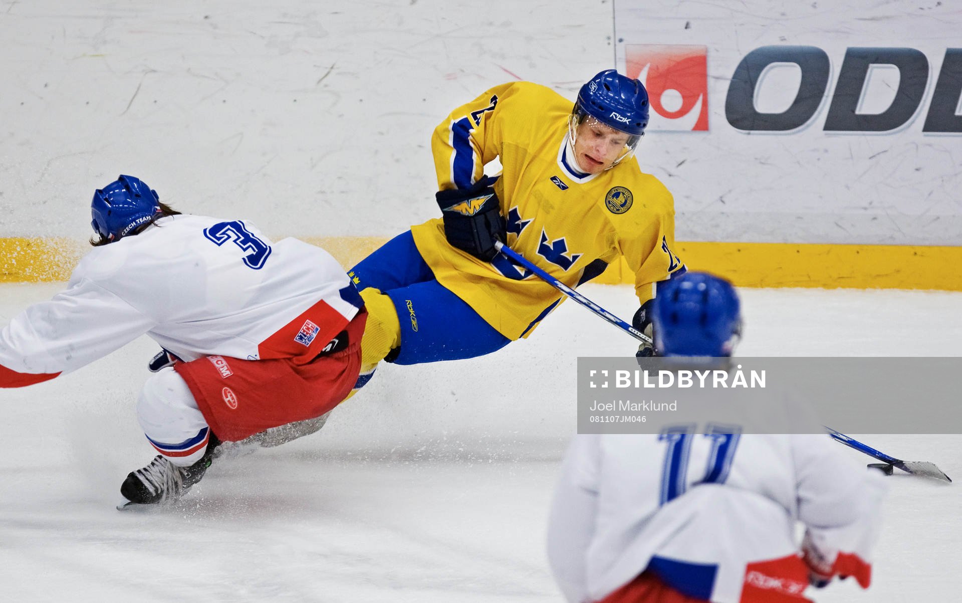 Nicklas Lasu, Sverige
