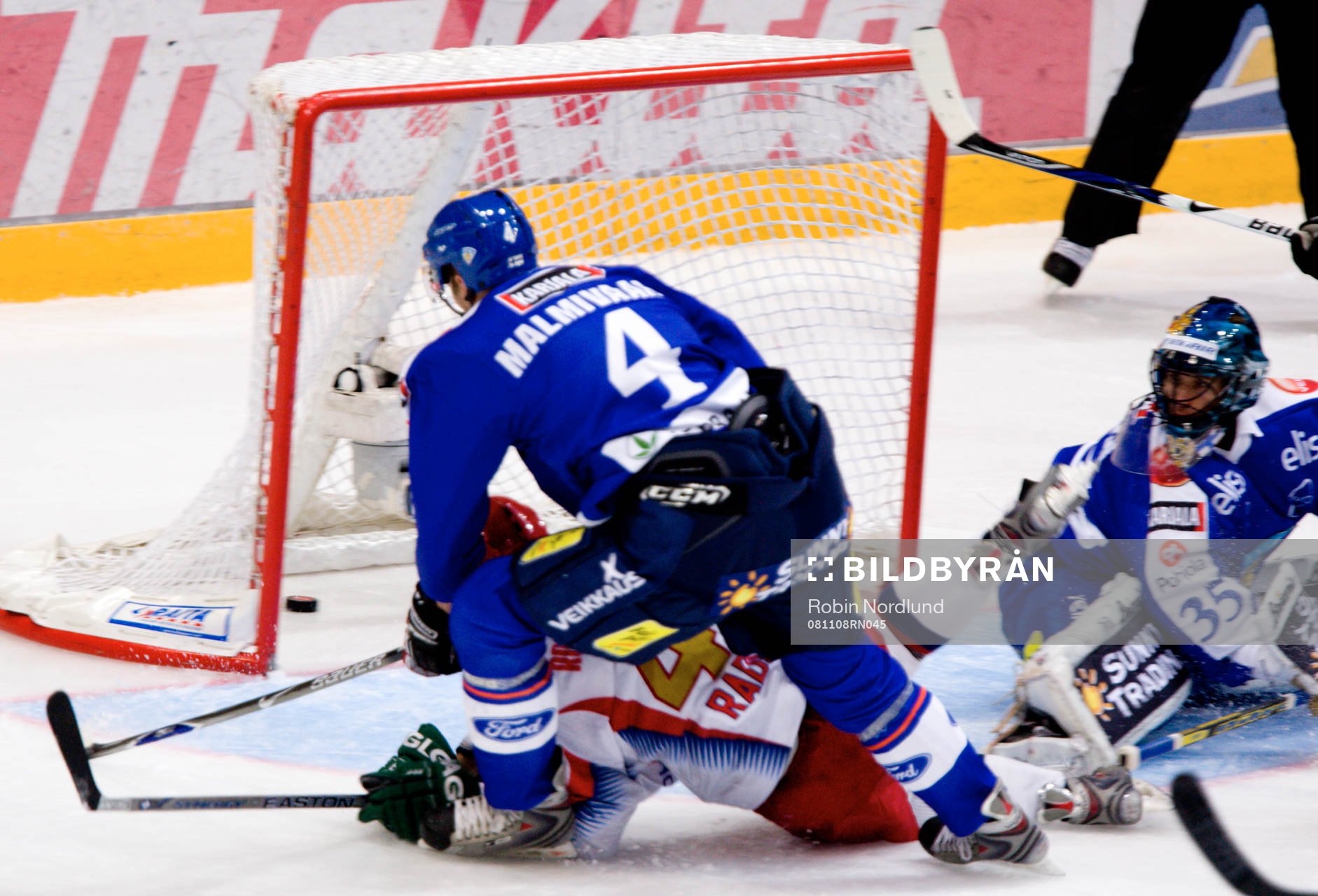 Alexander Radulov, Ryssland trycker in pucken