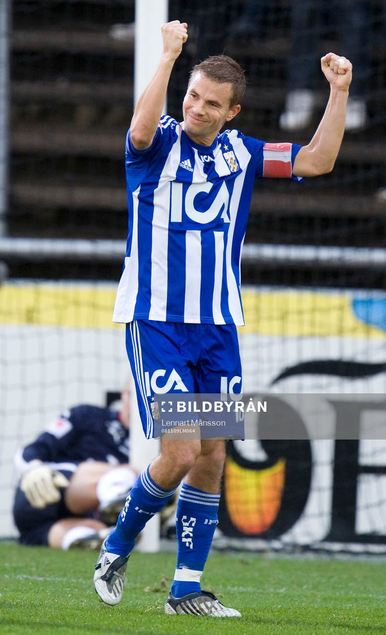 1-1, Niclas Alexandersson har nickat in kvitteringen bakom