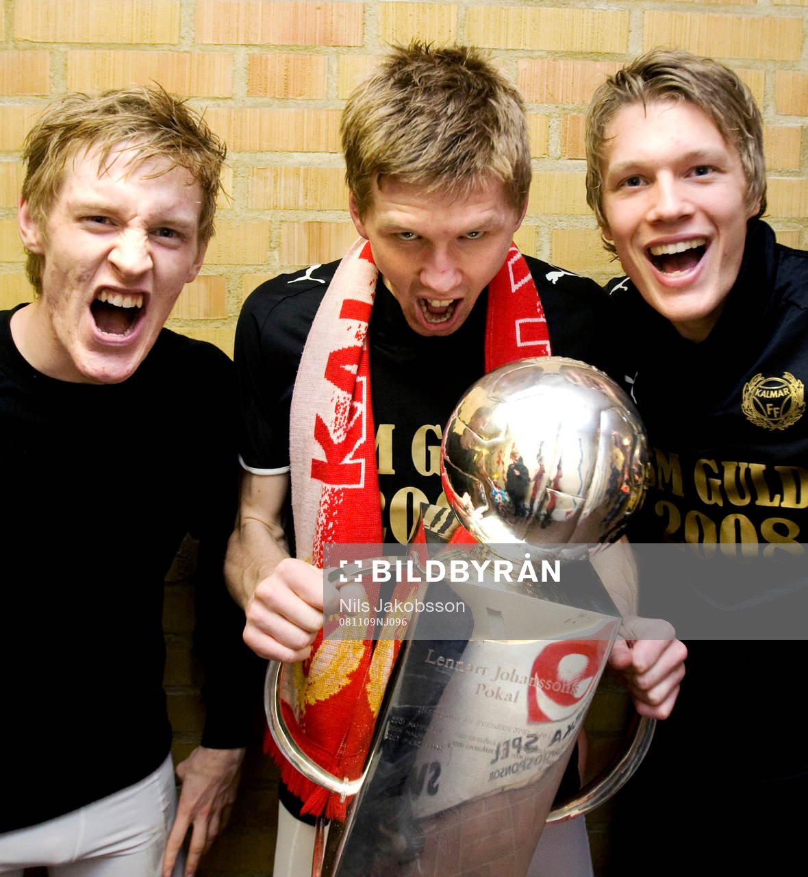 Tre bröder med pokalen, SM-Guld, Rasmus Elm, David Elm,