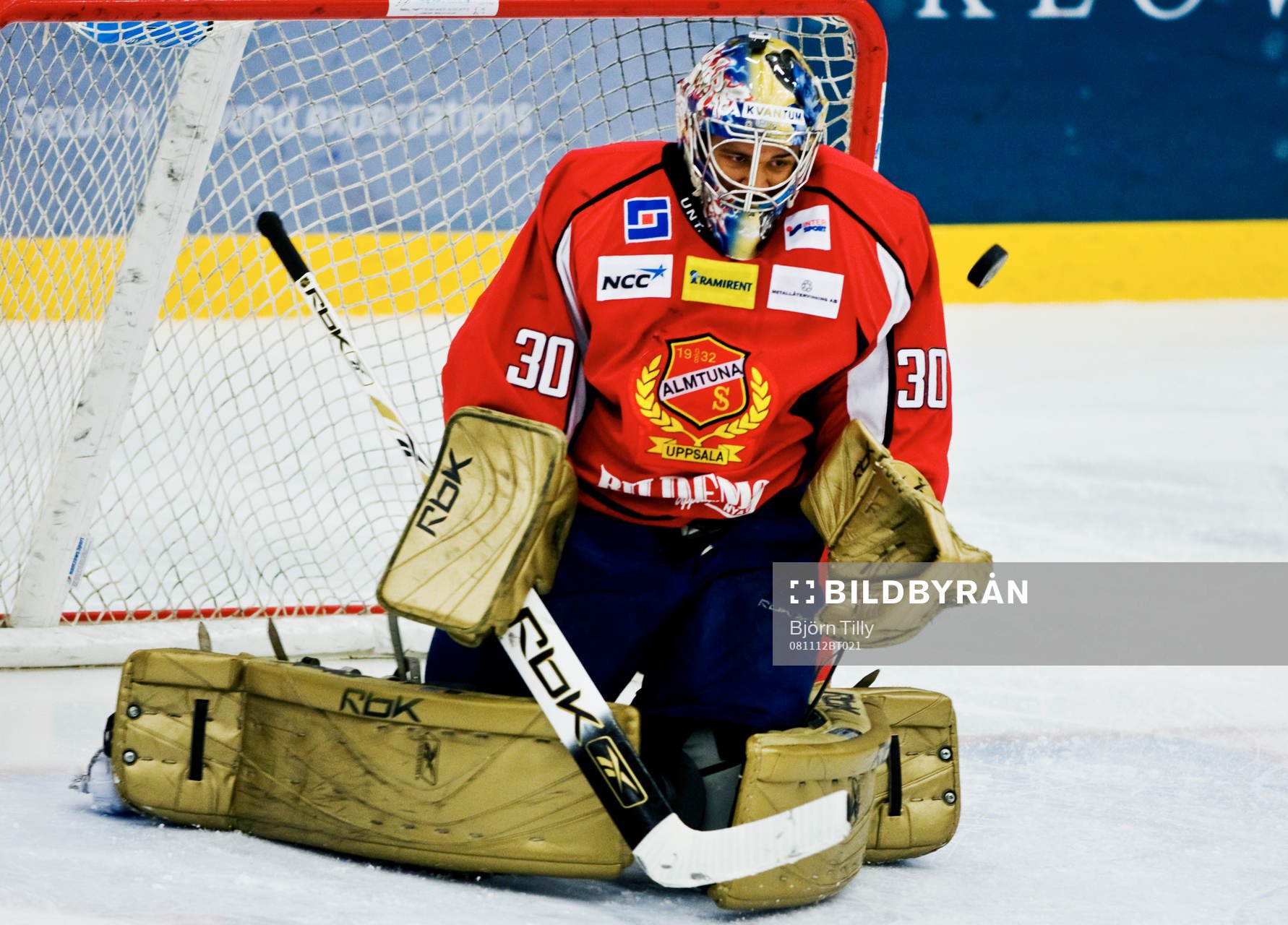 Mark Owuya, målvakt
