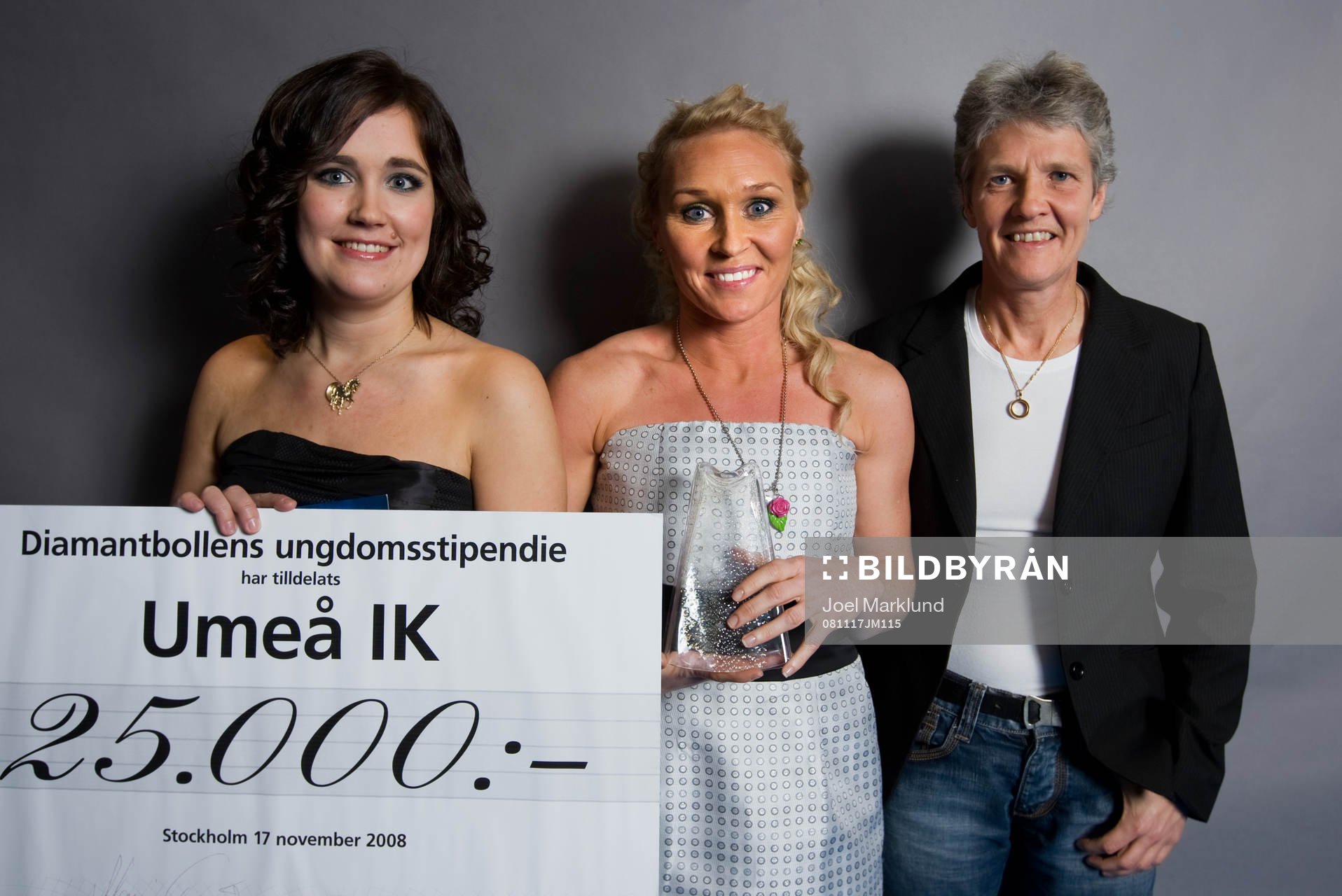 Anja Gatu, journalist, Diamantbollen: Frida Östberg; Pia