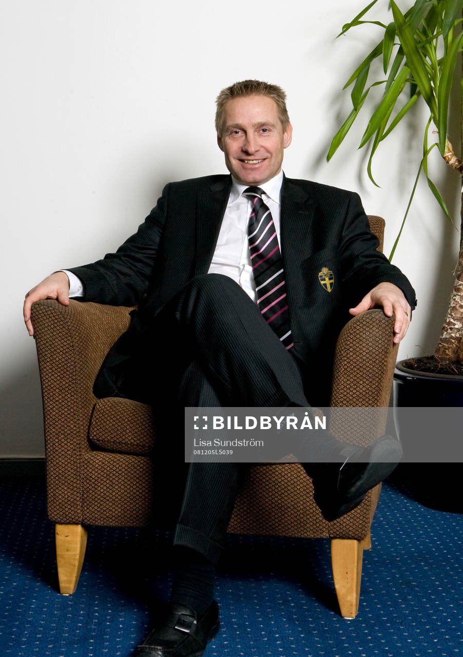 Thomas Dennerby, förbundskapten, dam, Sverige