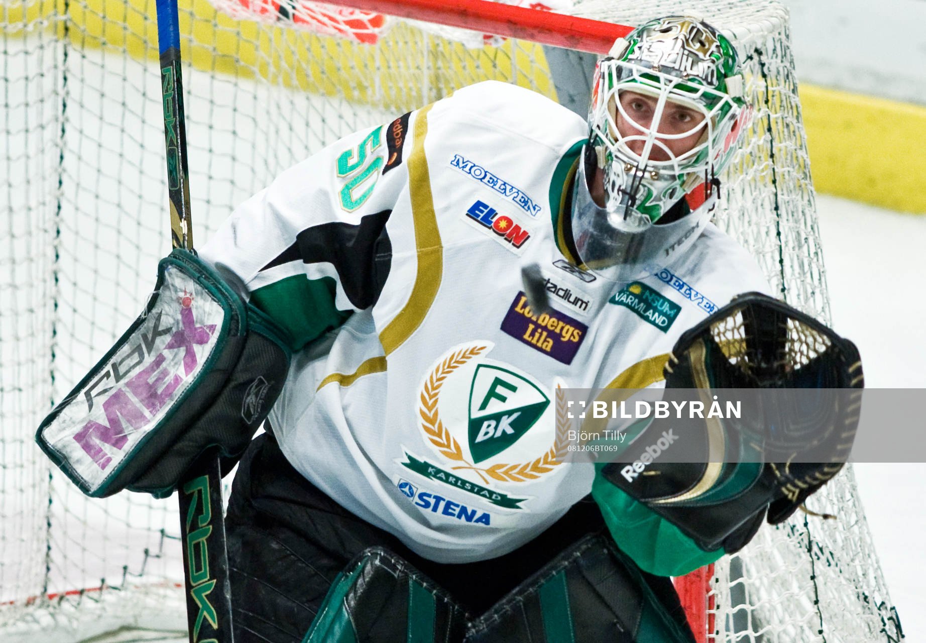 Jonas Gustavsson,  målvakt
