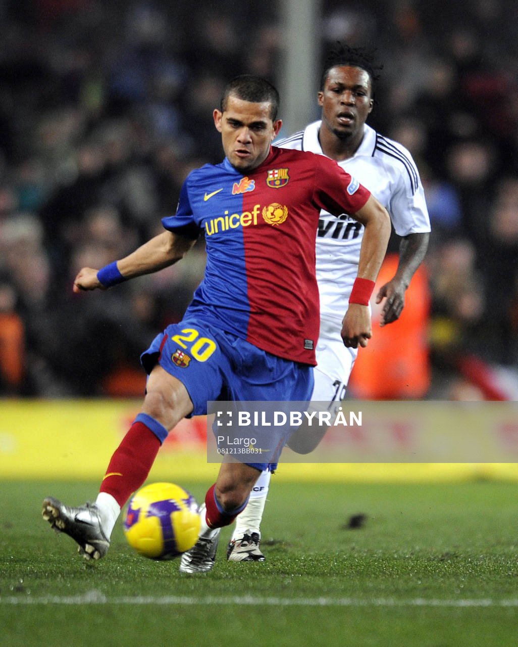 Daniel Alves och Roysten Drenthe